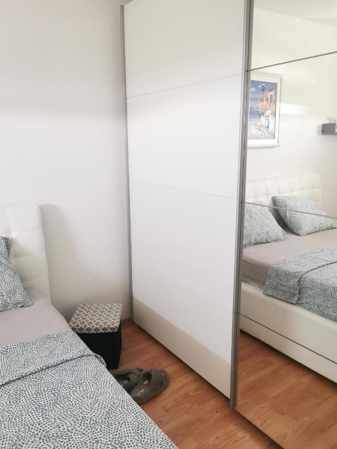 Kenzo Apartment Senj  Eksteriør bilde