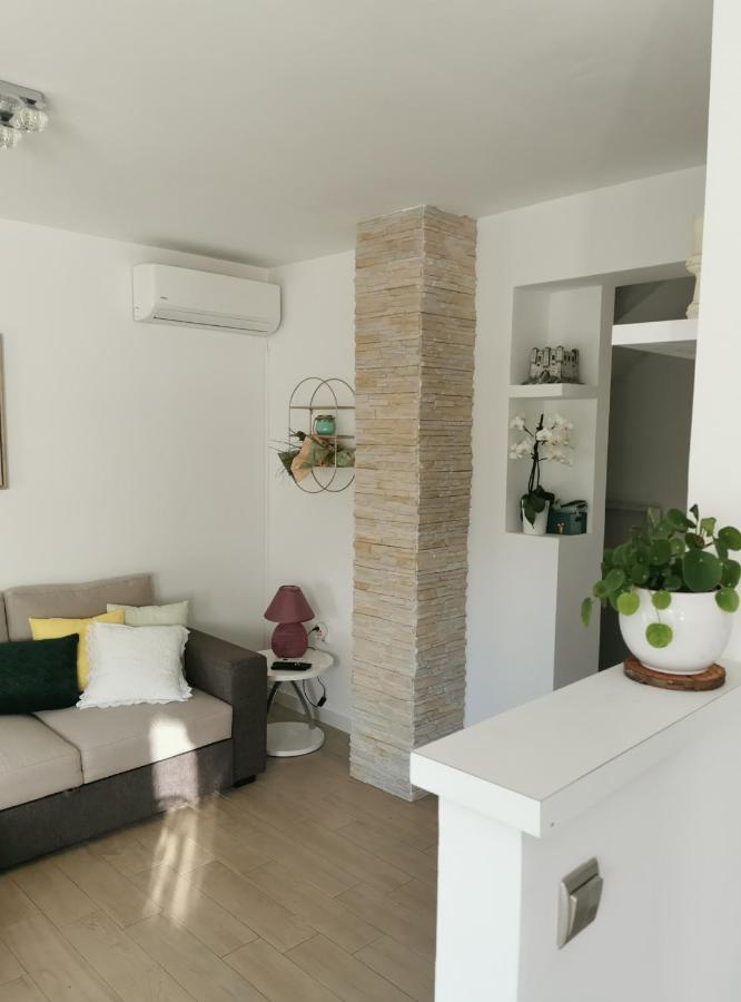 Kenzo Apartment Senj  Eksteriør bilde