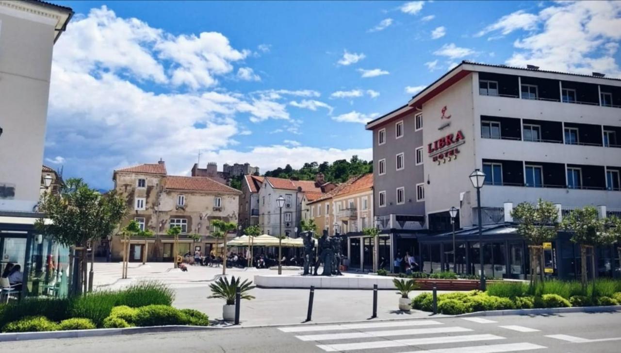 Kenzo Apartment Senj  Eksteriør bilde